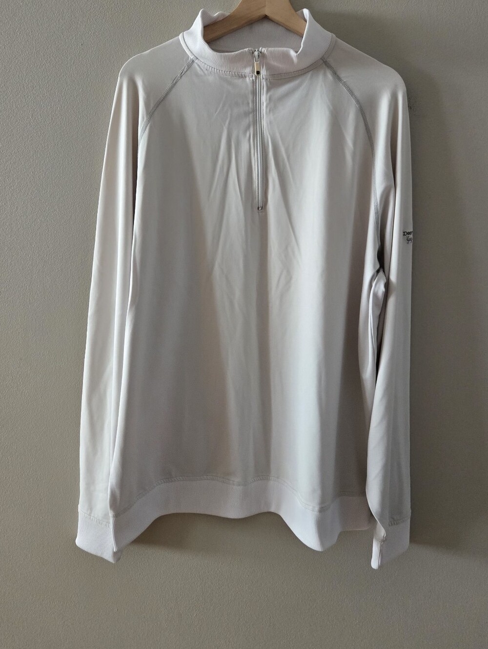 FootJoy Performance Golf Pullover Off White/Cream Quater Zip Golf Course Logo